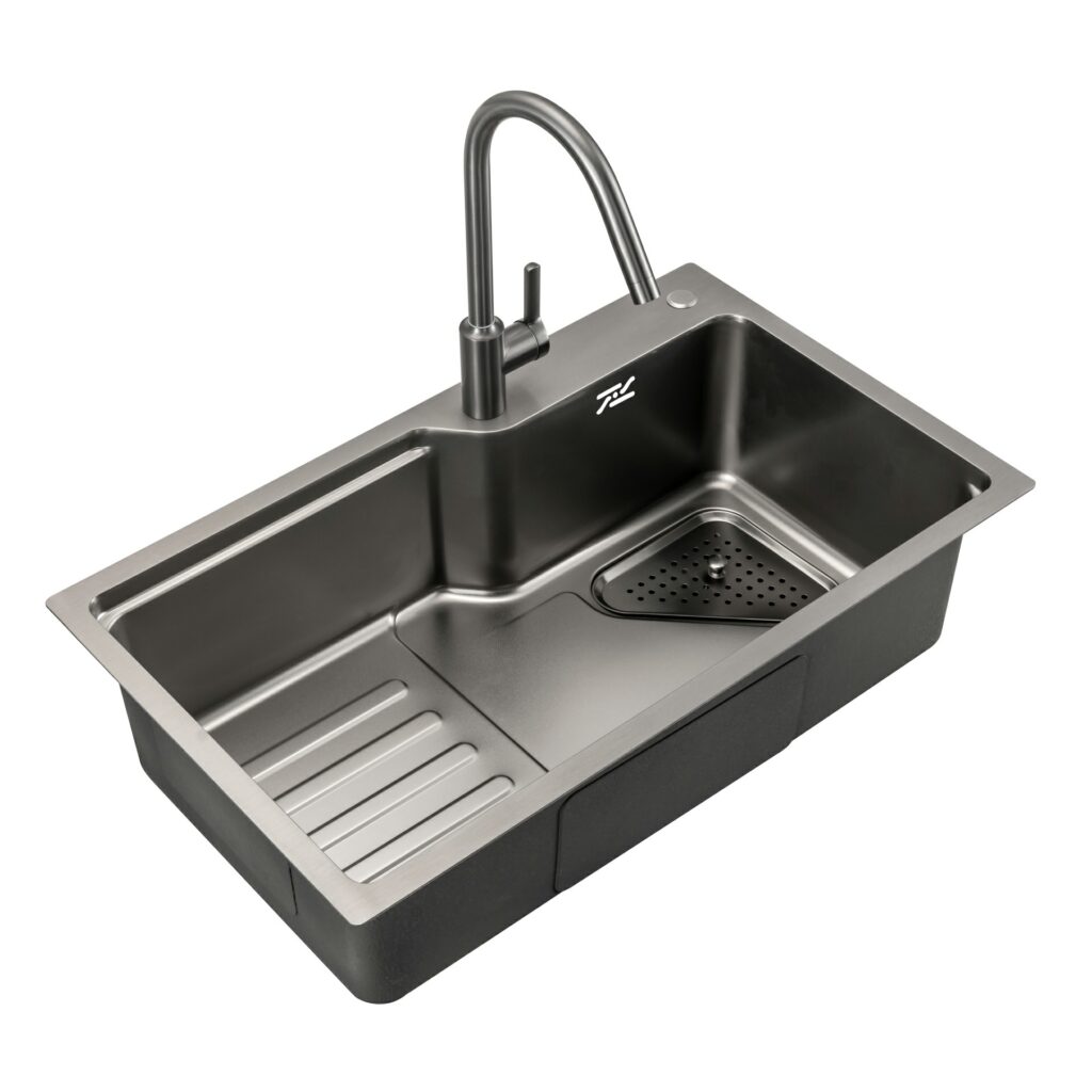 Sus Kitchen Sink (2)