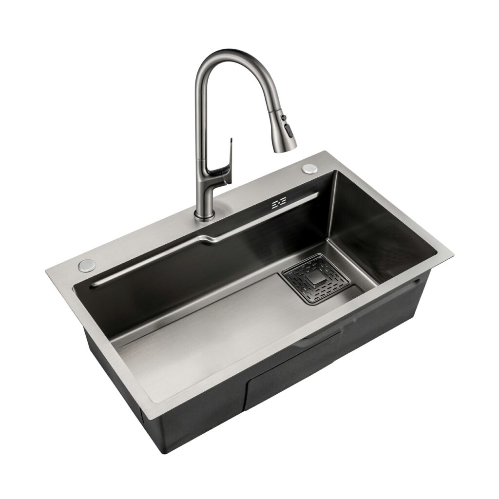 Sus Kitchen Sink (34)