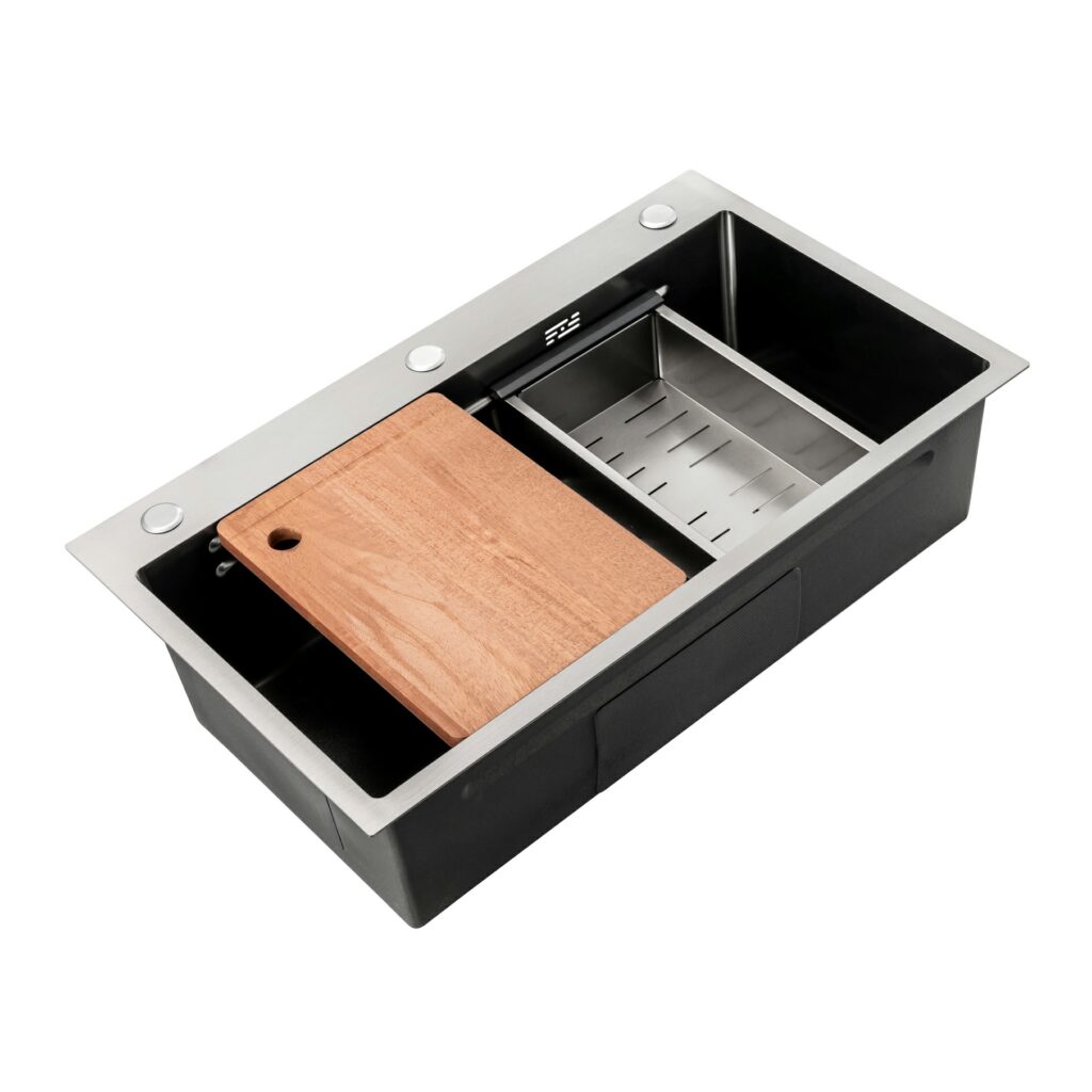 Sus Kitchen Sink (9)
